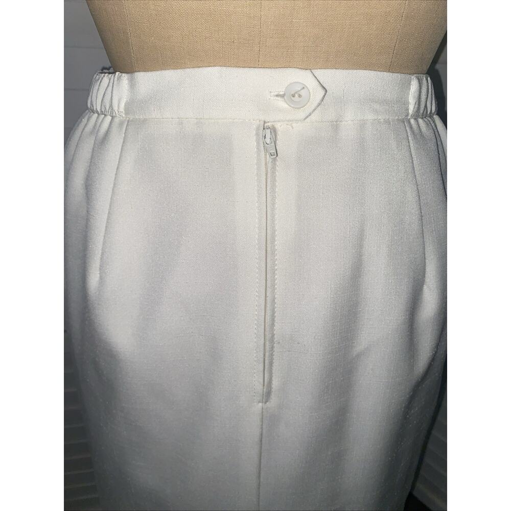 90s VTG Che Studio Woman's 2 pc Lined Embroidery Cream Suit Skirt/Jacket M/L - Picture 11 of 13